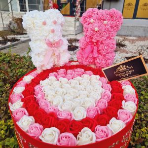 Cutie 91 Trandafiri Sapun Personalizata Ursuleti