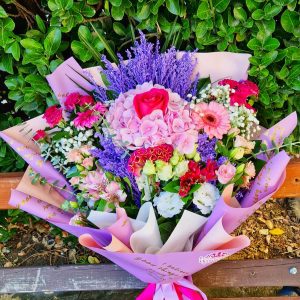 Hortensie Trandafir MiniRose Lisianthus Alstromelia Gherbere