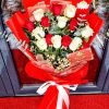 Buchet 18 Trandafiri Naturali Rosii Albi
