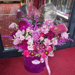 Flowerbox Mov Roz din Flori Naturale