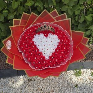 buchet 101 trandafiri sapun inima alba