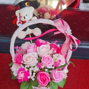 Aranjament Floral Absolvire Ursulet cu Toca