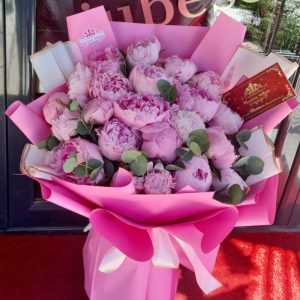 Buchet Elegant Bujori Naturali Roz